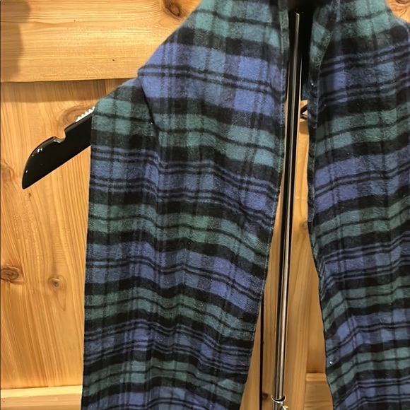 The Vermont Flannel Co. Classic Blue and Green Tartan Scarf - Picture 3 of 9